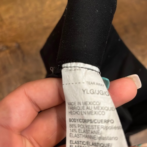 One pair of UnderArmour athletic shorts - Picture 4 of 4